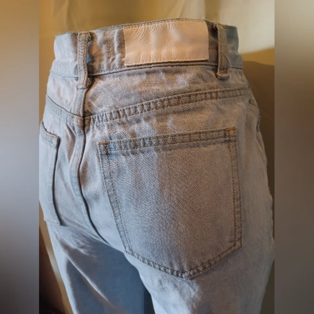 Aoioi Straight High Waist Light Blue Jeans - Picture 2 of 8